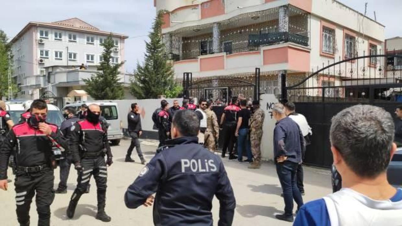 Son dakika... Adana'da polise silahlı saldırı