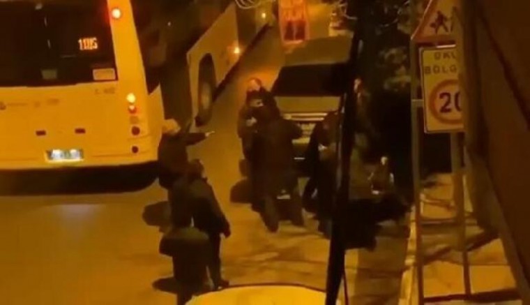 Sultanbeyli'de otobüs şöförü 5 şehir eşkiyasının saldırısına uğradı