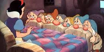 7 Cüceleri Kim Çaldı?