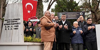 Adnan Kahveci Kabri Başında Anıldı