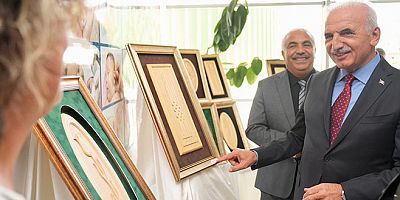 Akademi Ümraniye’den Hastane Personeline Sanatla Moral