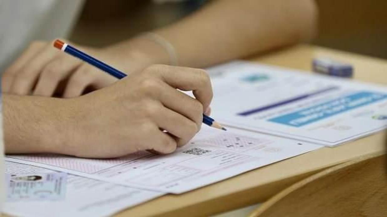 AÖL sınavında toplu kopya: 60 bin öğrencinin sınavı iptal edildi