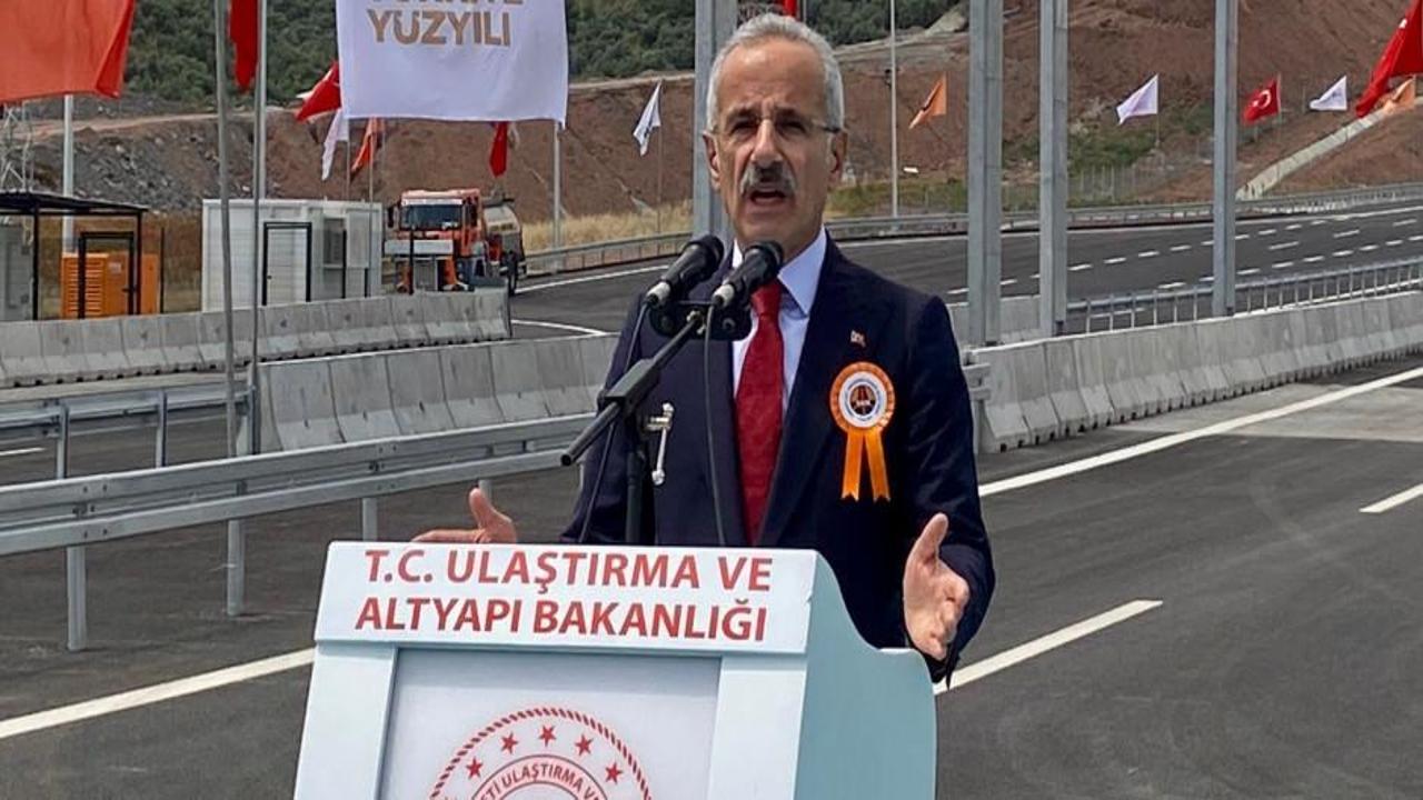 Bakan Uraloğlu açıkladı! Osmaniye'ye hızlı tren geliyor