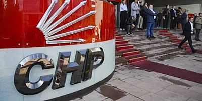 CHP'de Kurultay Depremi: 28 PM Üyesi İstifa Etti!