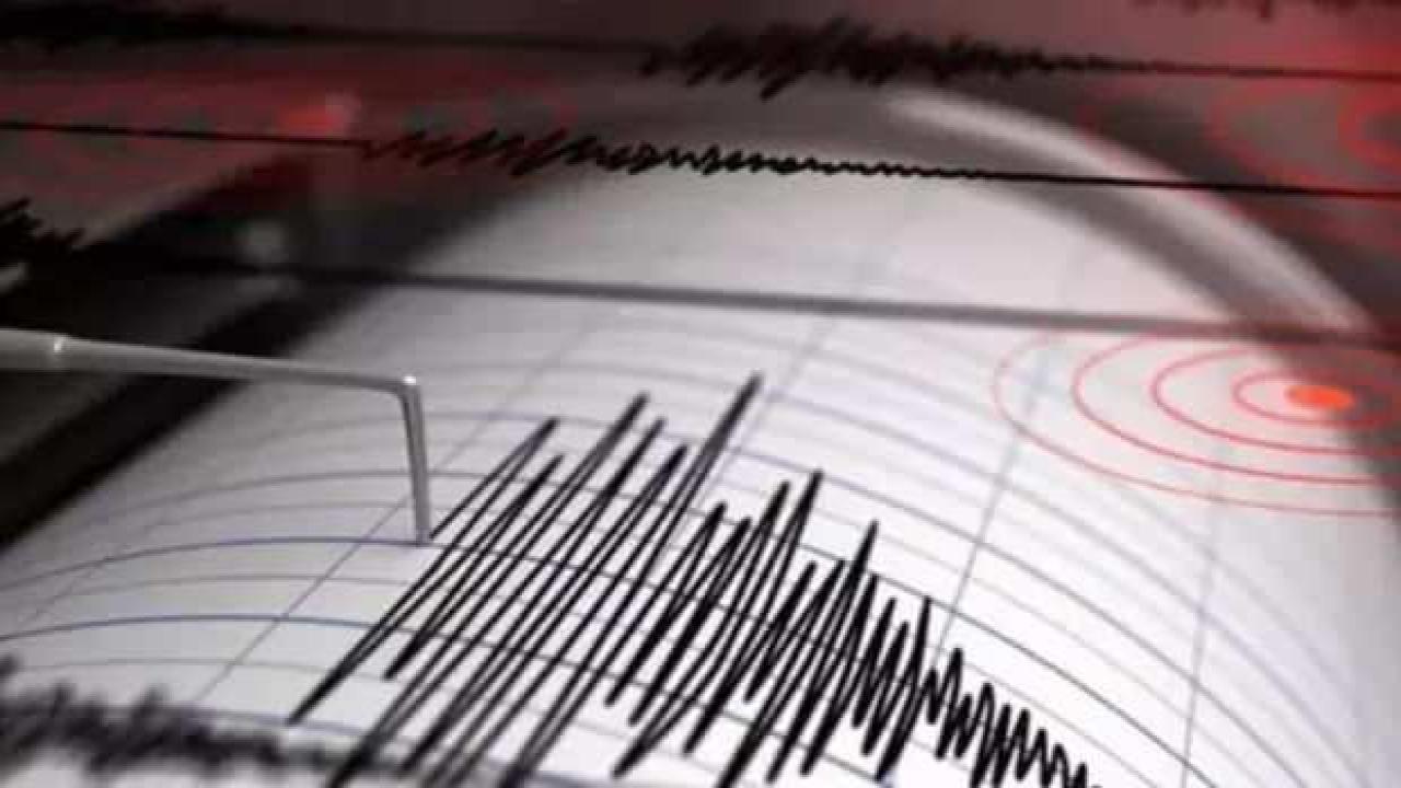 Dünya sallanıyor: Kırgızistan'da art arda iki deprem