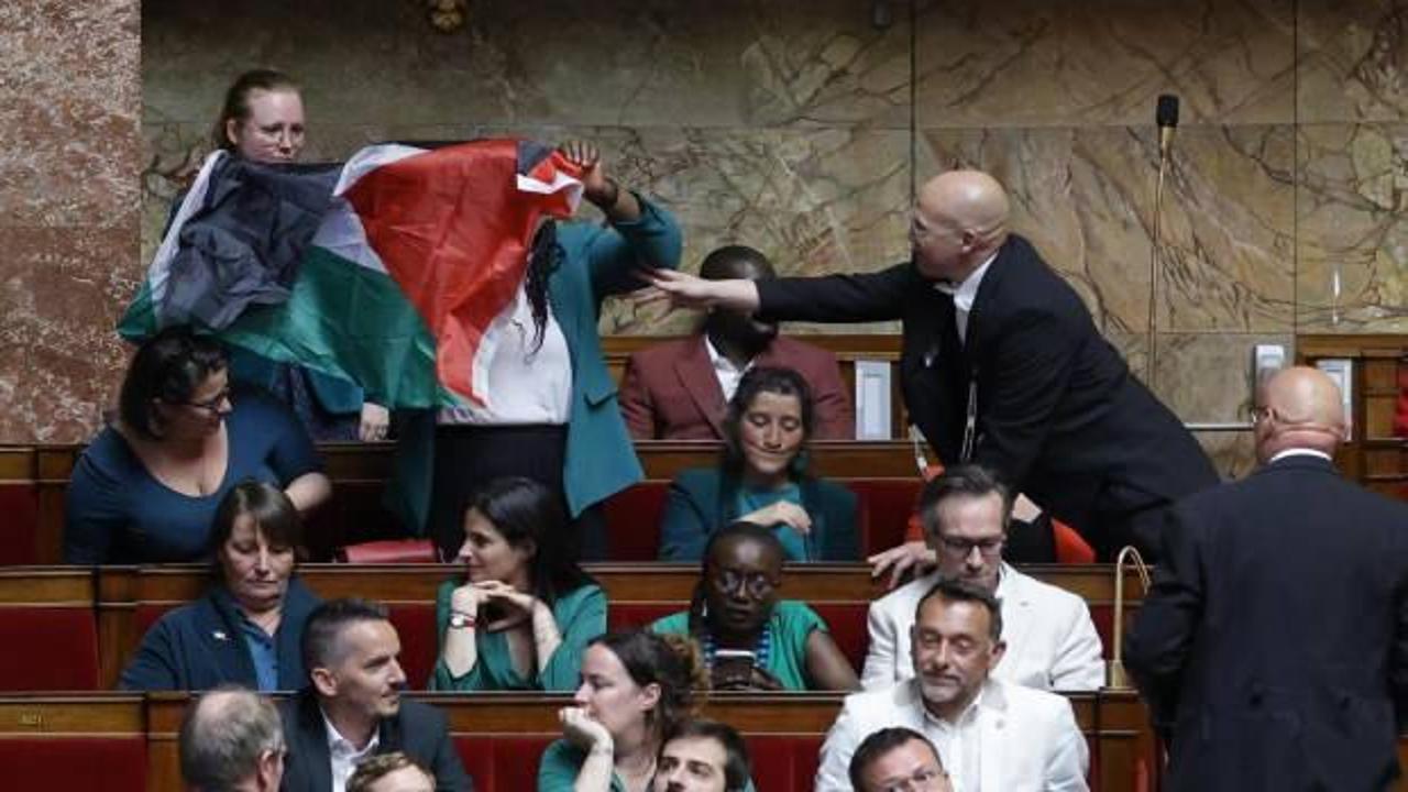 Fransa meclisinde intifada!