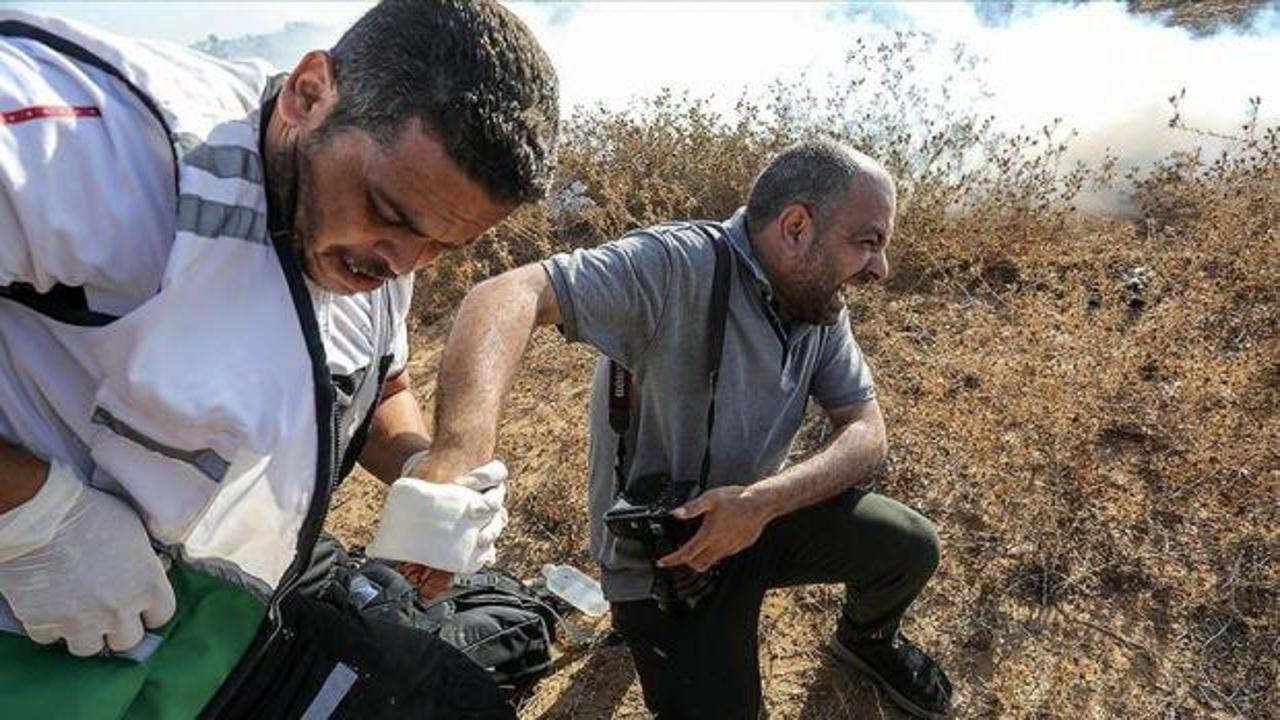 İsrail askerleri gösteriye müdahalede AA foto muhabirini de yaraladı