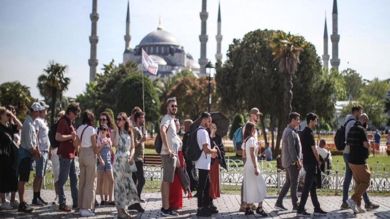 İstanbul'a gelen turist sayısında rekor kırıldı