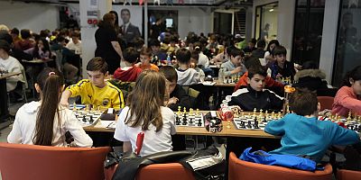 Kartal’da 23 Nisan’a Satrançla Anlamlı Kutlama