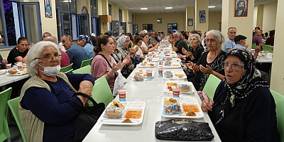 Kartal’da Kerbela Şehitleri Gözyaşlarıyla Anıldı