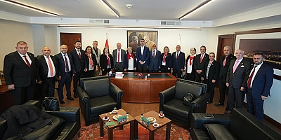 Kartallı Muhtarlardan Başkan Yüksel’e 19 Ekim Ziyareti