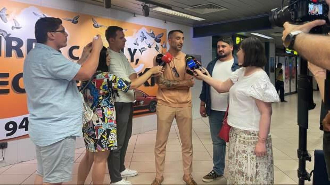 Mehmet Topal yeni takımının başına geçmek için Romanya'ya gitti