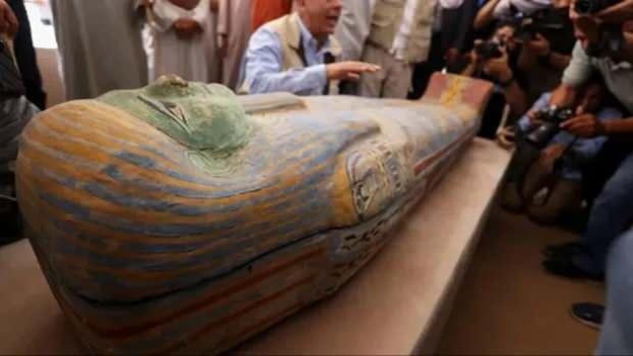 Mısır'da 4 bin 500 yıllık rahip mezarı bulundu