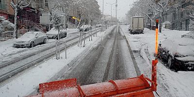 Pendik’te Karla Mücadele 24 Saat Sürüyor