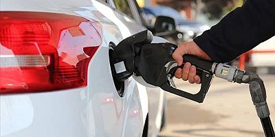 Sürücülere Kötü Haber: Motorine Üst Üste Zam!