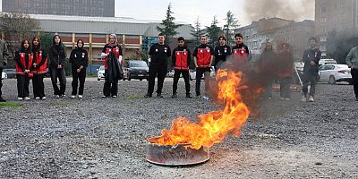 Ümraniye’de Liselilere Arama Kurtarma Eğitimi