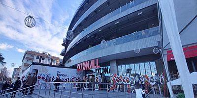 Ünlü AVM’nin Ruhsatı İptal Edildi!