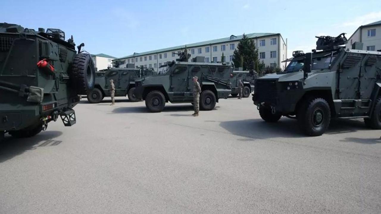 Yerli 'VURAN' zırhlı araçları Gürcistan ordusuna teslim edildi