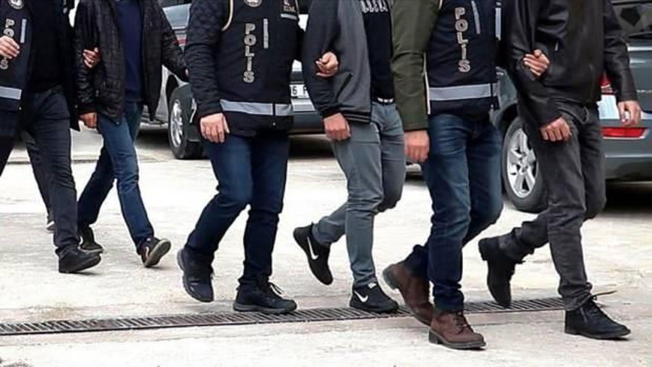 Yurtdışına kaçacaklardı: FETÖ üyeliği suçundan aranan 10 kişi yakalandı